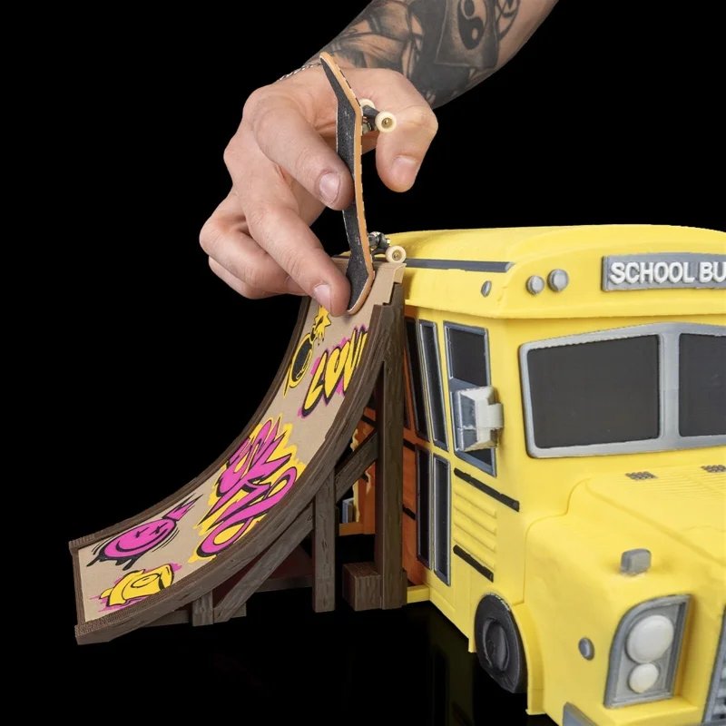 Finger Skate/Skating Park - 3D Printed Bus Ramp
